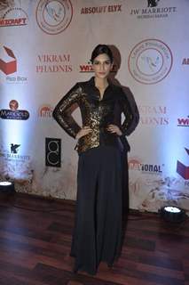 Kriti Sanon at Vikram Phadnis' 25th Anniversary Celebration