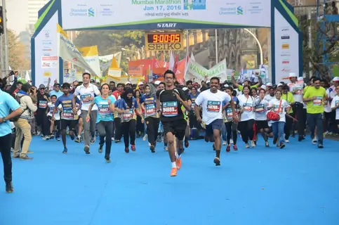 Celebs at Mumbai Marathon
