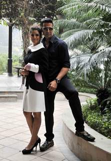 Akshay and Nimrat at Press Meet of Airlift at Le-Meridain, Delhi