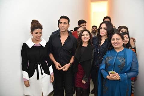 Akshay Kumar, Nimrat Kaur and Tulsi Kumar Promotes Airlift in Noida