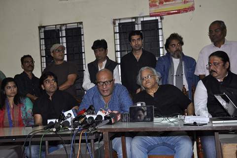 Ashutosh Rana, Sunil Sinha and Renuka Shahane at Press Meet of CINTAA for 'Kiku Sharda'