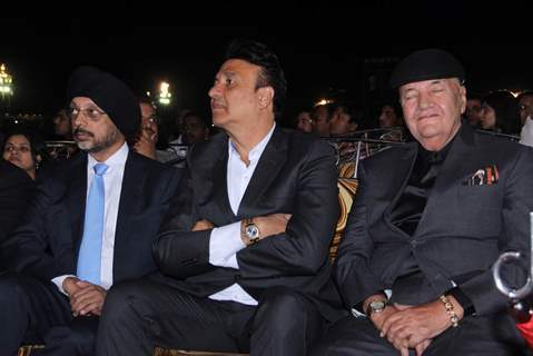 Anu Malik and Prem Chopra at Umang Police Show 2016