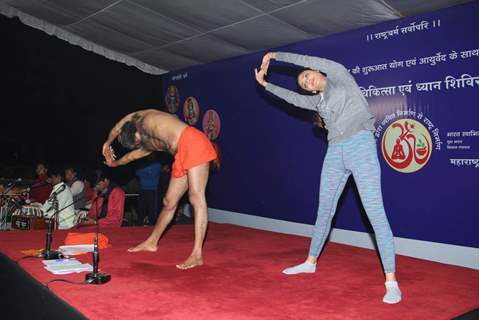 Shilpa Shetty at Baba Ramdev's 'Yog Chikitsa' Campaign