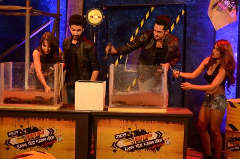 Bigg Boss 9 Contestants Performing Khatron Ke Khiladi Task