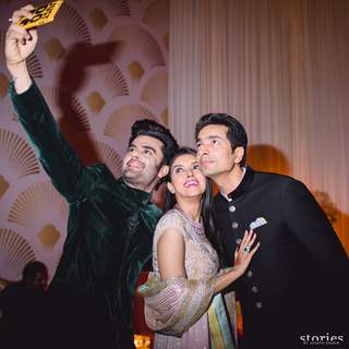 Manish Paul Clicks Selfie with Asin & Rahul Sharma at their Wedding Reception