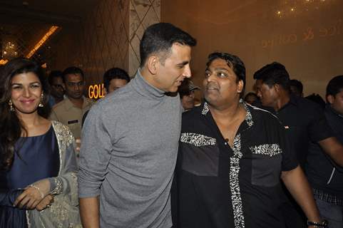 Akshay Kumar and Ganesh Acharya at Promotions of 'Airlift' - Team Meets Audience