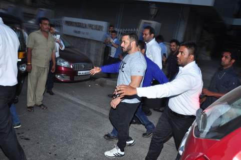 Salman Khan Snapped Post Shoot at Hard Rock Walks Down the Road Instead of Getting in his Car