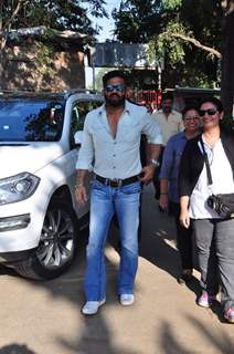 Suniel Shetty at Pitch Blue's Vishesh Cup