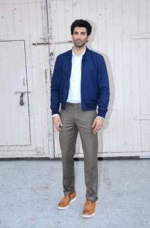 Aditya Roy Kapur Snapped at Mehboob Studio