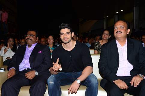 Sooraj Pancholi at MET Utsav