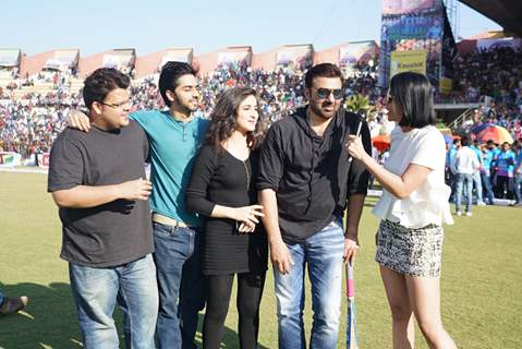 Sunny Deol and Ghayal Once Again Kids Snapped at CCL Match