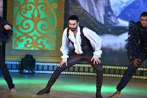 Sandip Soparrkar Performs the opening dance at 14th Mumbai International Film Fest