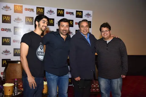 Sunny Deol and Dharmendra at Promotions of Ghayal Once Again in Delhi