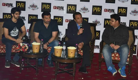 Sunny Deol and Dharmendra at Promotions of Ghayal Once Again in Delhi