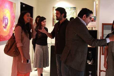 Mugdha Godse and Harman Baweja at Rowena Baweja's Art Exhibition