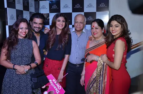Madvan with wife and Shilpa Shetty's Family at Shamita Shetty's Birthday Bash