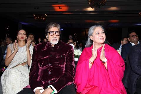 Amitabh Bachchan, Jaya Bachchan and Deepika Padukone at NDTV Indian of the Year Awards