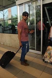 Randeep Hooda was spotted at Airport