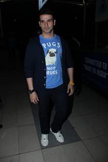 Girish Kumar was spotted at Airport