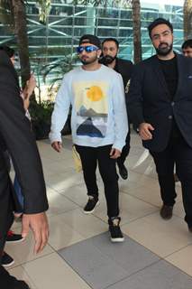 Honey Singh Snapped at Airport