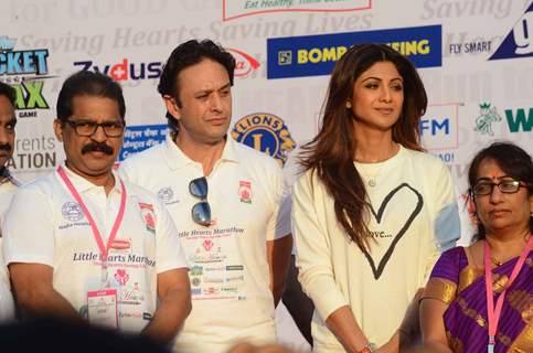 Shilpa Shetty & Ness Wadia at Wadia Hospital Marathon