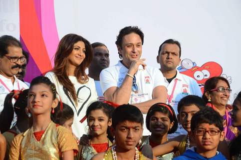 Shilpa Shetty & Ness Wadia at Wadia Hospital Marathon