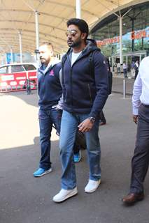 Abhishek Bachchan Snapped at Airport