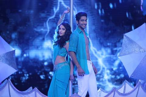 Nora Fatehi and Sanam at Star Plus's Valentine Day Special Episode - Ishkiyaon Dhishkiyaon