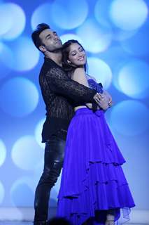 Pulkit and Yami Performs on Star Plus' Valentine Day Special Episode-Ishkiyaon Dhishkiyaon