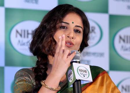 Vidya Balan Interacts at 'Nihar Naturals' Promotional Event