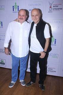 Anupam Kher and Raju Kher at a Charity Event