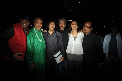 Sivamani , Pandit HariPrasad Chauraia , Ustad Zakir Hussain, Fazal Qureshi , Zakir Hussain