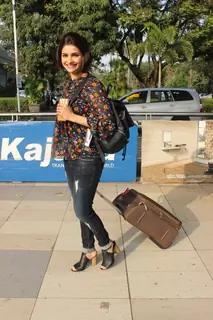 Airport Spotting: Prachi Desai