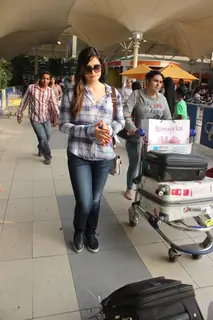 Airport Spotting: Zarine Khan