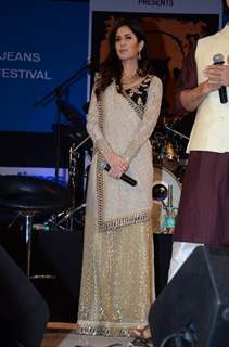 Katrina Kaif at Kala Ghoda Arts Festival 2016!