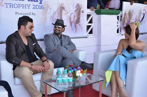 Varun Sharma, R. Madhavan and Huma Qureshi at Mid-Day Race
