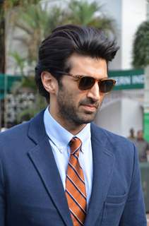 Aditya Roy Kapur at Mid-Day Race