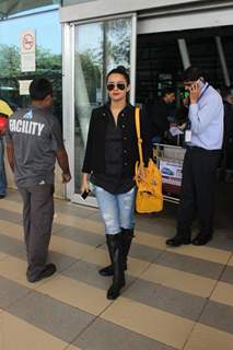 Surveen Chawla Snapped at Airport