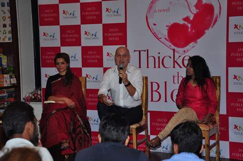 Shweta Kawatra and Anupam Kher at Launch of Munmun Ghosh's Novel 'Thicker Than Blood'