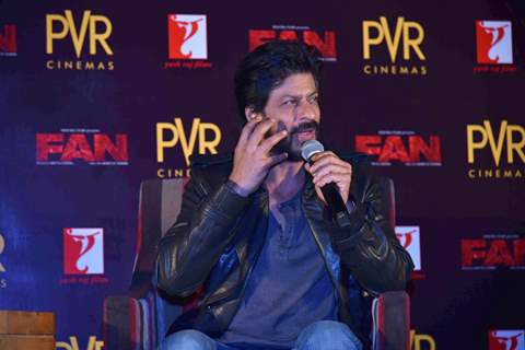 Superstar Shah Rukh Khan at Press Meet of FAN in Delhi