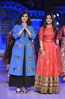 Sonalee Kulkarni walks for Neeta Lulla at Make in India Bridal Couture Show