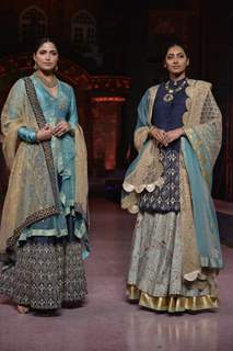 Anju Modi Show at Make in India Bridal Couture Show