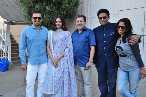 Atul Kasbekar, Sonam Kapoor and Ram Mahvani for Promotions of 'Neerja'