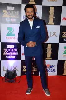 Riteish Deshmukh at Zee Cine Awards 2016