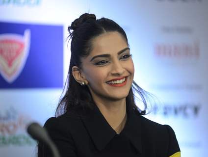 Sonam Kapoor at Pro Kabaddi in Delhi