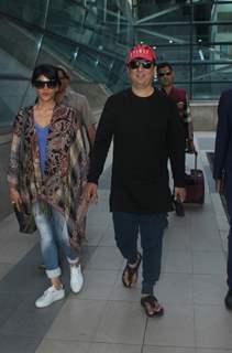 Airport Spotting: Wardha Nadiadwala and Sajid Nadiadwala