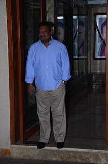 Sanjay Gupta Visits Sanjay Dutt Home!