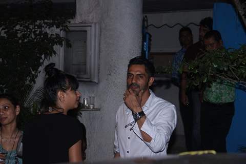 Arjun Rampal Snapped with Models from his Ramp days at Olive in Bandra