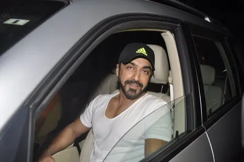 Ashish Chowdhry Meets Sanjay Dutt at his Home!