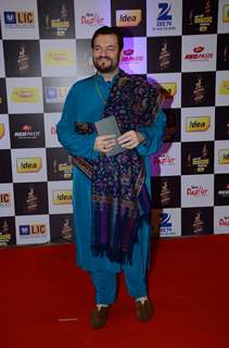 Nitin Mukesh at Mirchi Music Awards 2016